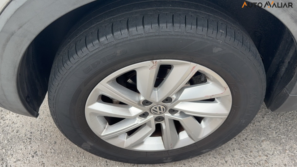 VOLKSWAGEN T-CROSS 1.0 200 TSI TOTAL FLEX MANUAL