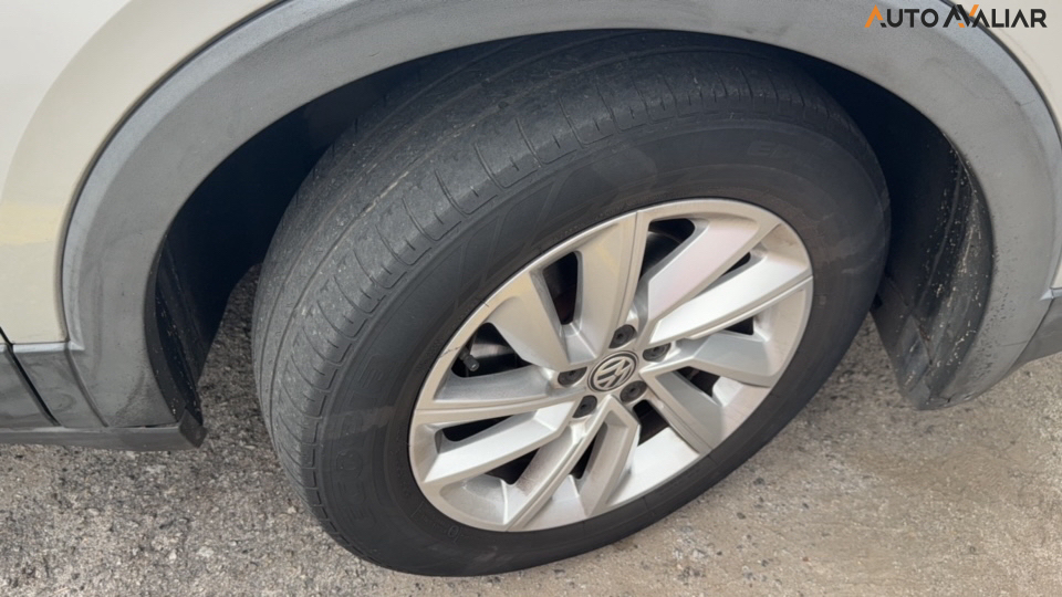 VOLKSWAGEN T-CROSS 1.0 200 TSI TOTAL FLEX MANUAL