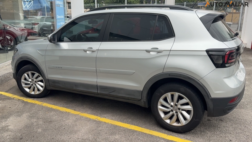 VOLKSWAGEN T-CROSS 1.0 200 TSI TOTAL FLEX MANUAL