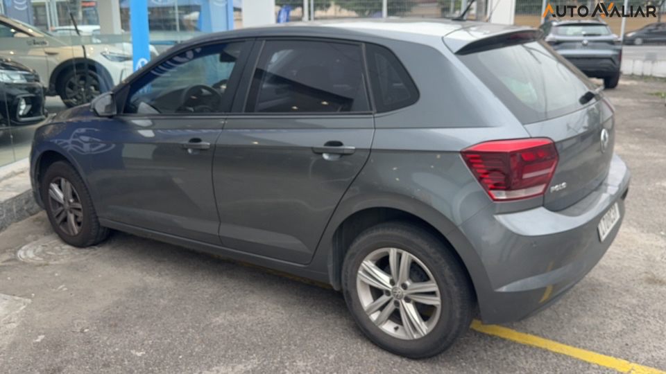 VOLKSWAGEN POLO 1.0 MPI TOTAL FLEX MANUAL