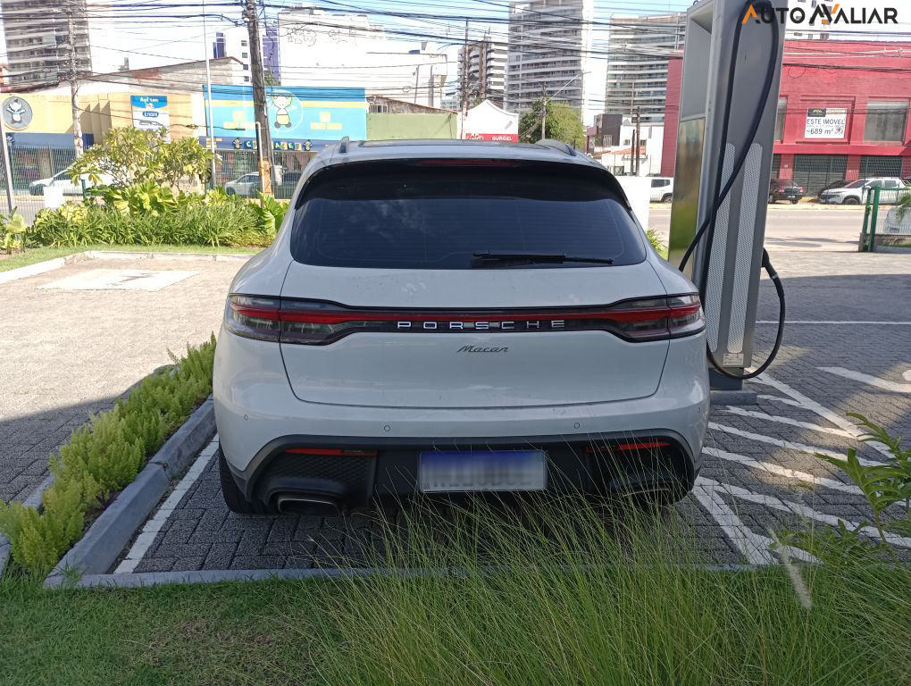 PORSCHE TAYCAN 2.0 TURBO GASOLINA PDK