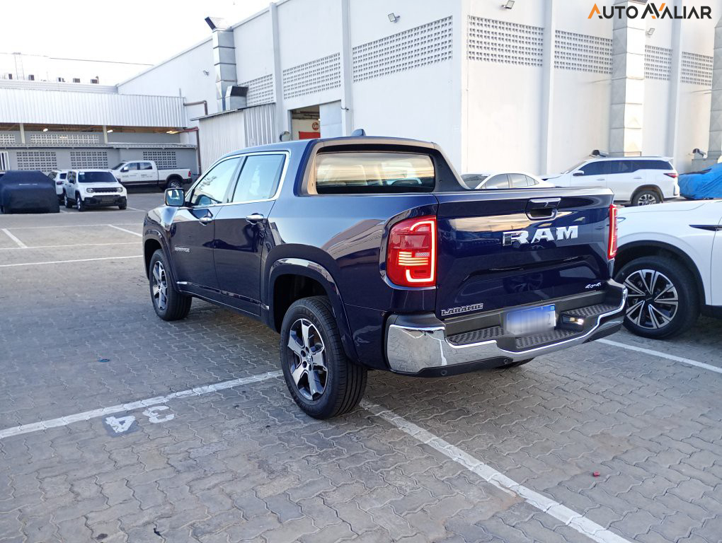 RAM RAMPAGE 2.0 TURBO DIESEL LARAMIE 4X4 AUTOMÁTICO