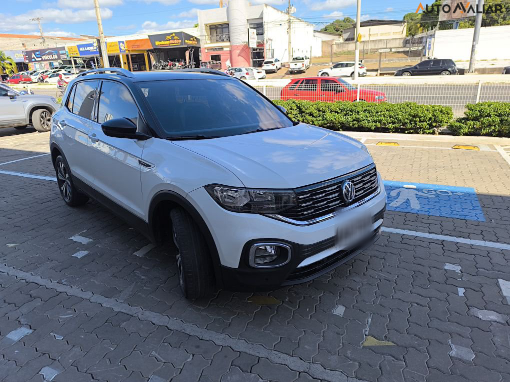 VOLKSWAGEN T-CROSS 1.4 250 TSI TOTAL FLEX HIGHLINE AUTOMATICO