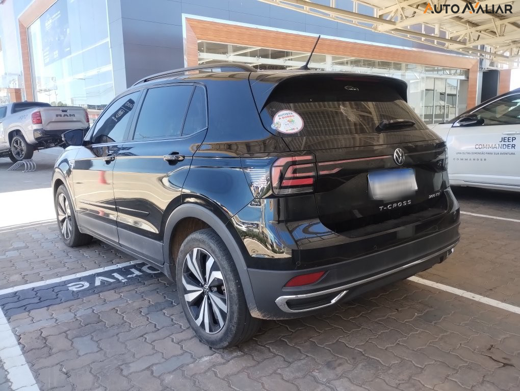 VOLKSWAGEN T-CROSS 1.0 200 TSI TOTAL FLEX COMFORTLINE AUTOMÁTICO