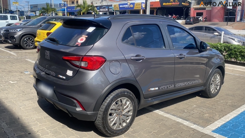 FIAT ARGO 1.3 FIREFLY FLEX TREKKING MANUAL