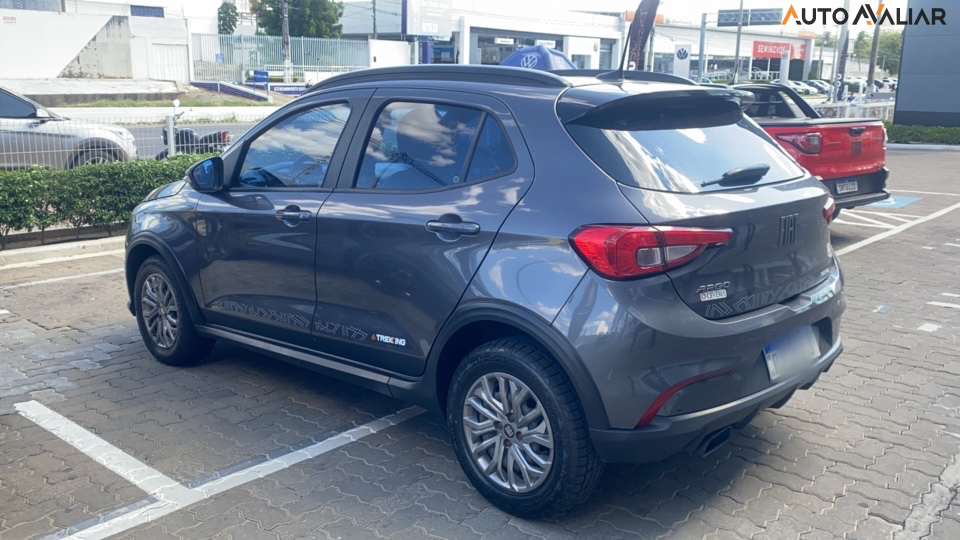 FIAT ARGO 1.3 FIREFLY FLEX TREKKING MANUAL