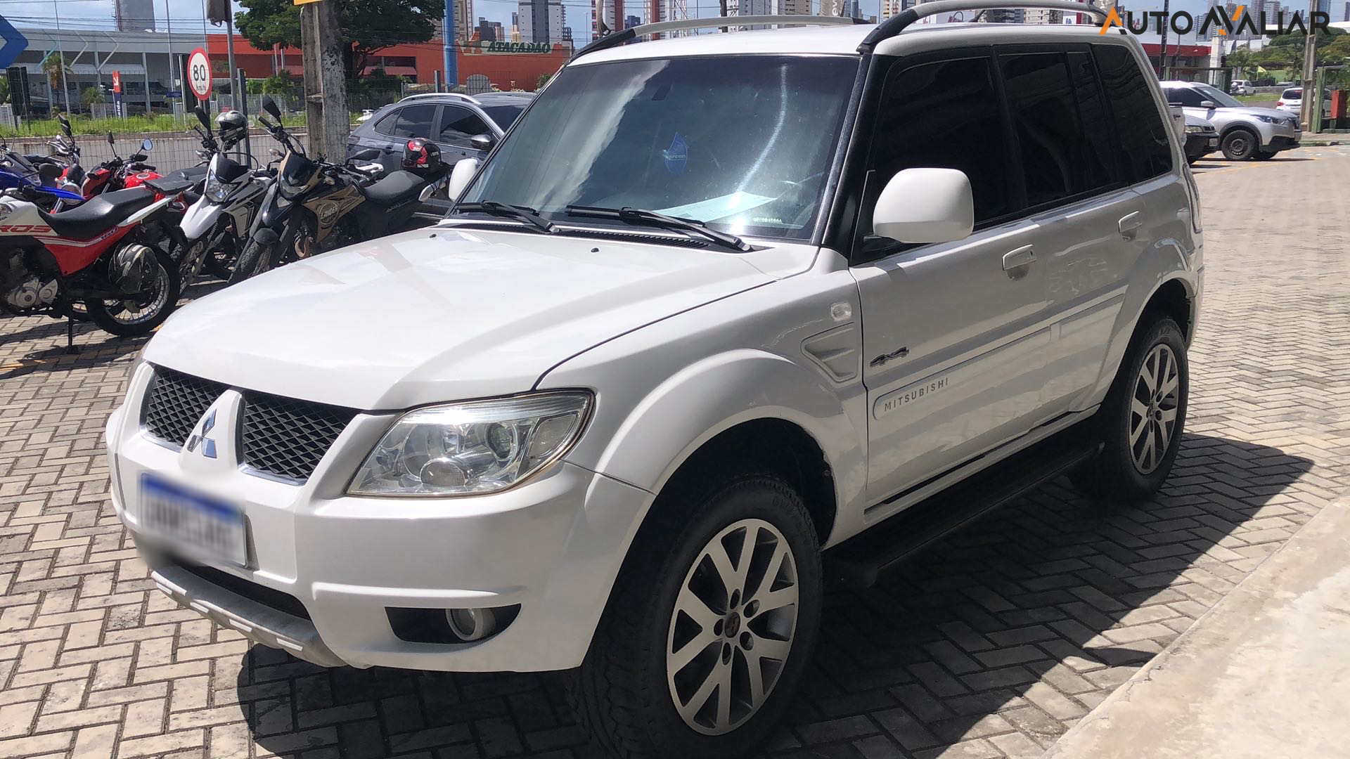 MITSUBISHI PAJERO TR4 2.0 4X4 16V 140CV FLEX 4P AUTOMATICO