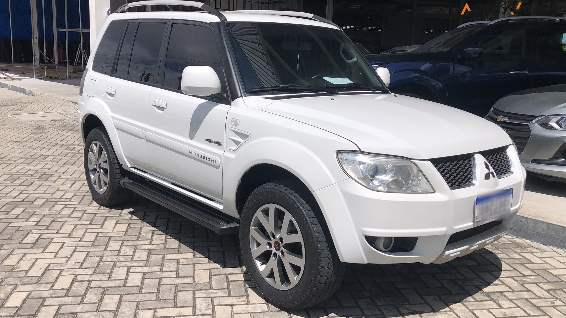 MITSUBISHI PAJERO TR4 2.0 4X4 16V 140CV FLEX 4P AUTOMATICO