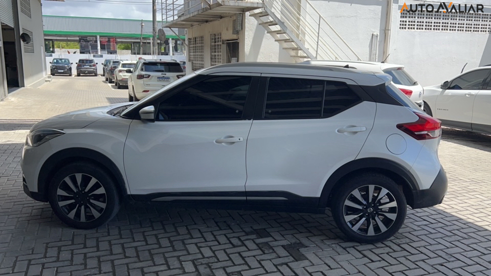 NISSAN KICKS 1.6 16V FLEXSTART SV 4P XTRONIC