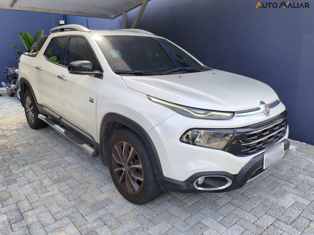 FIAT TORO 2.0 16V TURBO DIESEL VOLCANO 4WD AT9