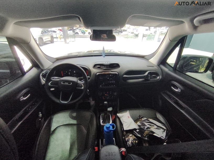 JEEP RENEGADE 1.3 T270 TURBO FLEX LONGITUDE AT6