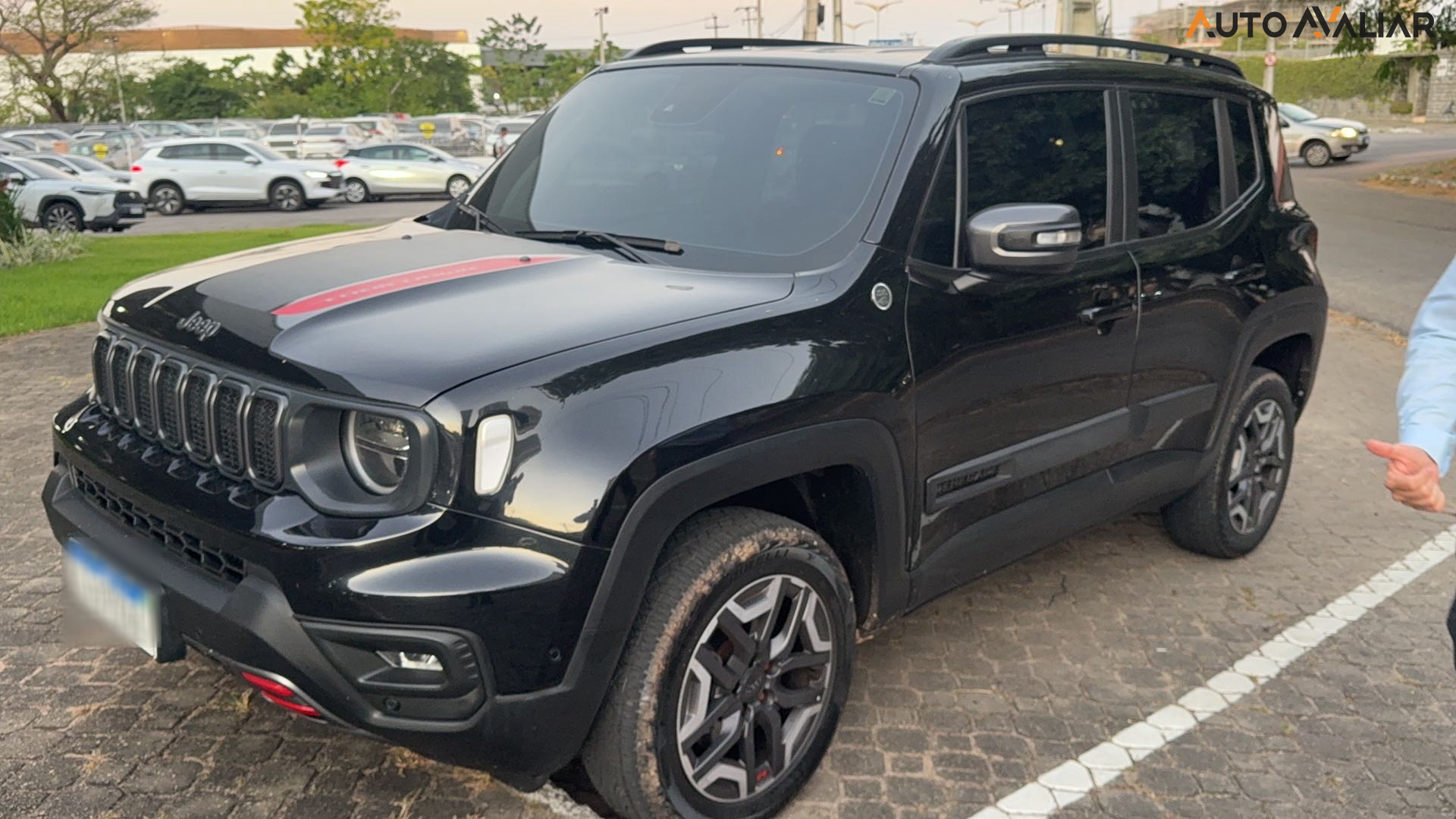 JEEP RENEGADE 1.3 T270 TURBO FLEX TRAILHAWK 4X4 AT9