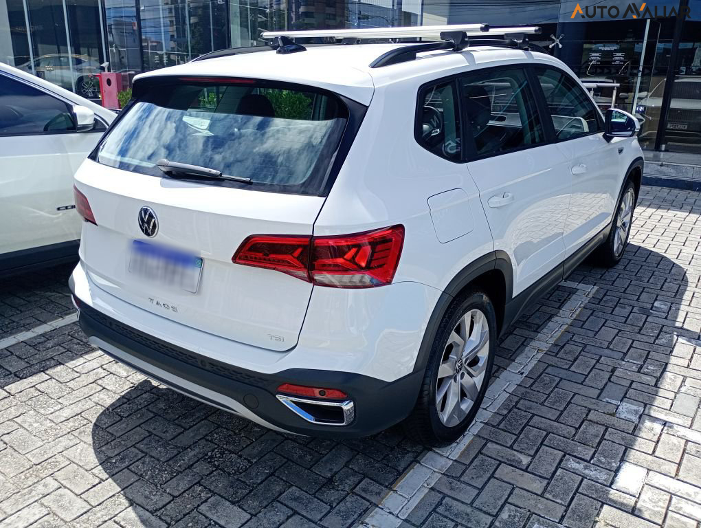 VOLKSWAGEN TAOS 1.4 250 TSI TOTAL FLEX COMFORTLINE AUTOMÁTICO