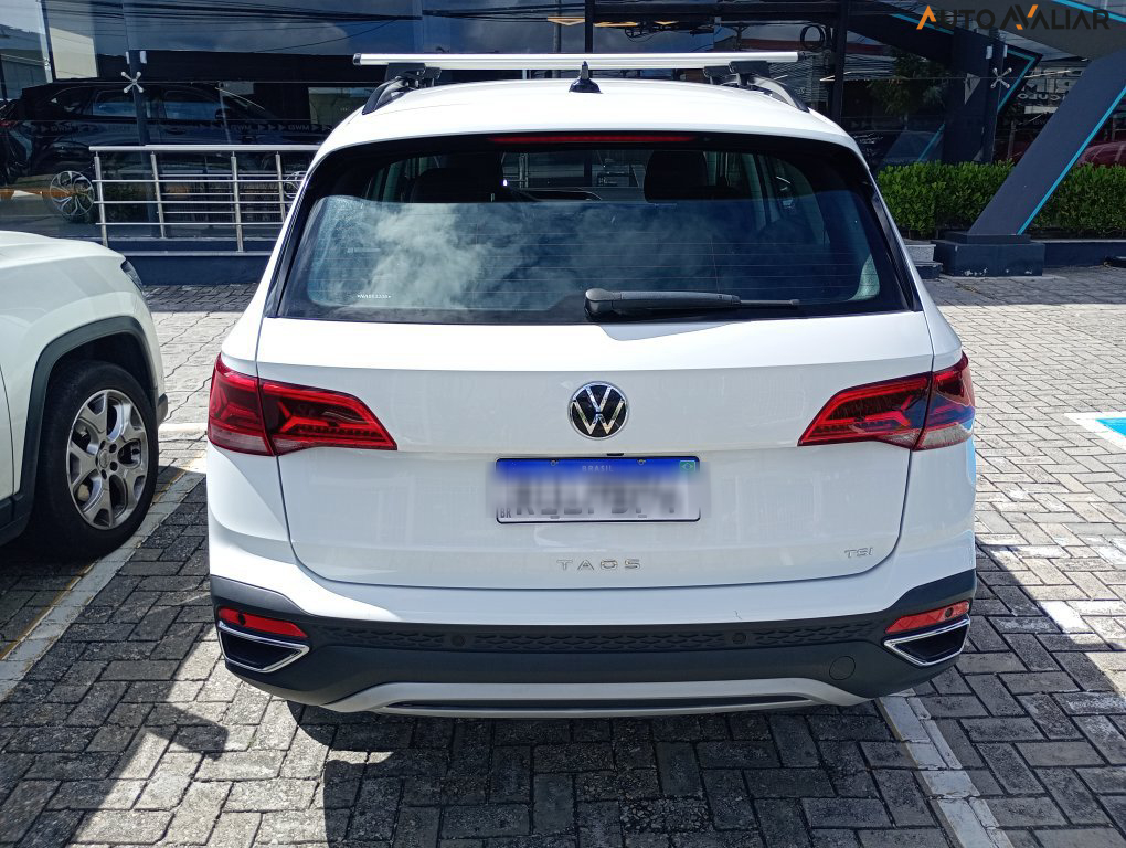VOLKSWAGEN TAOS 1.4 250 TSI TOTAL FLEX COMFORTLINE AUTOMÁTICO