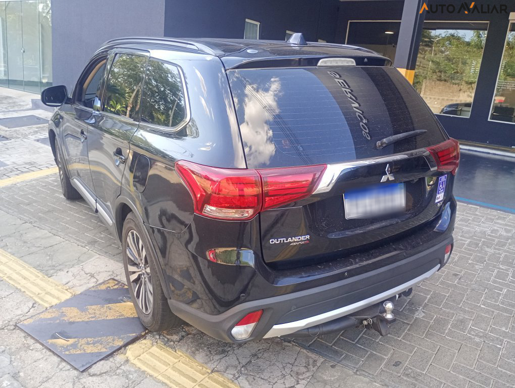 MITSUBISHI OUTLANDER 3.0 GT 4X4 V6 24V GASOLINA 4P AUTOMATICO