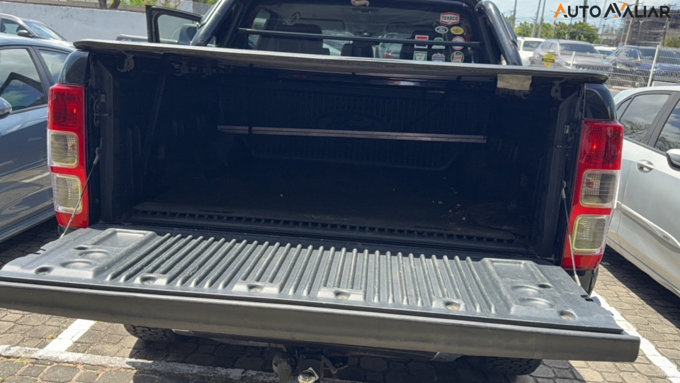 FORD RANGER 3.2 XLT 4X4 CD 20V DIESEL 4P AUTOMATICO