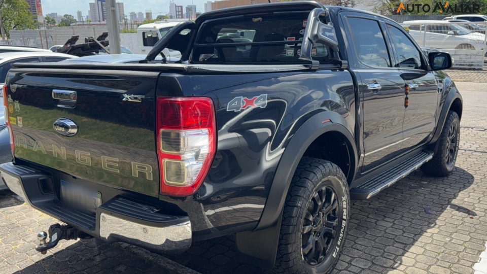 FORD RANGER 3.2 XLT 4X4 CD 20V DIESEL 4P AUTOMATICO