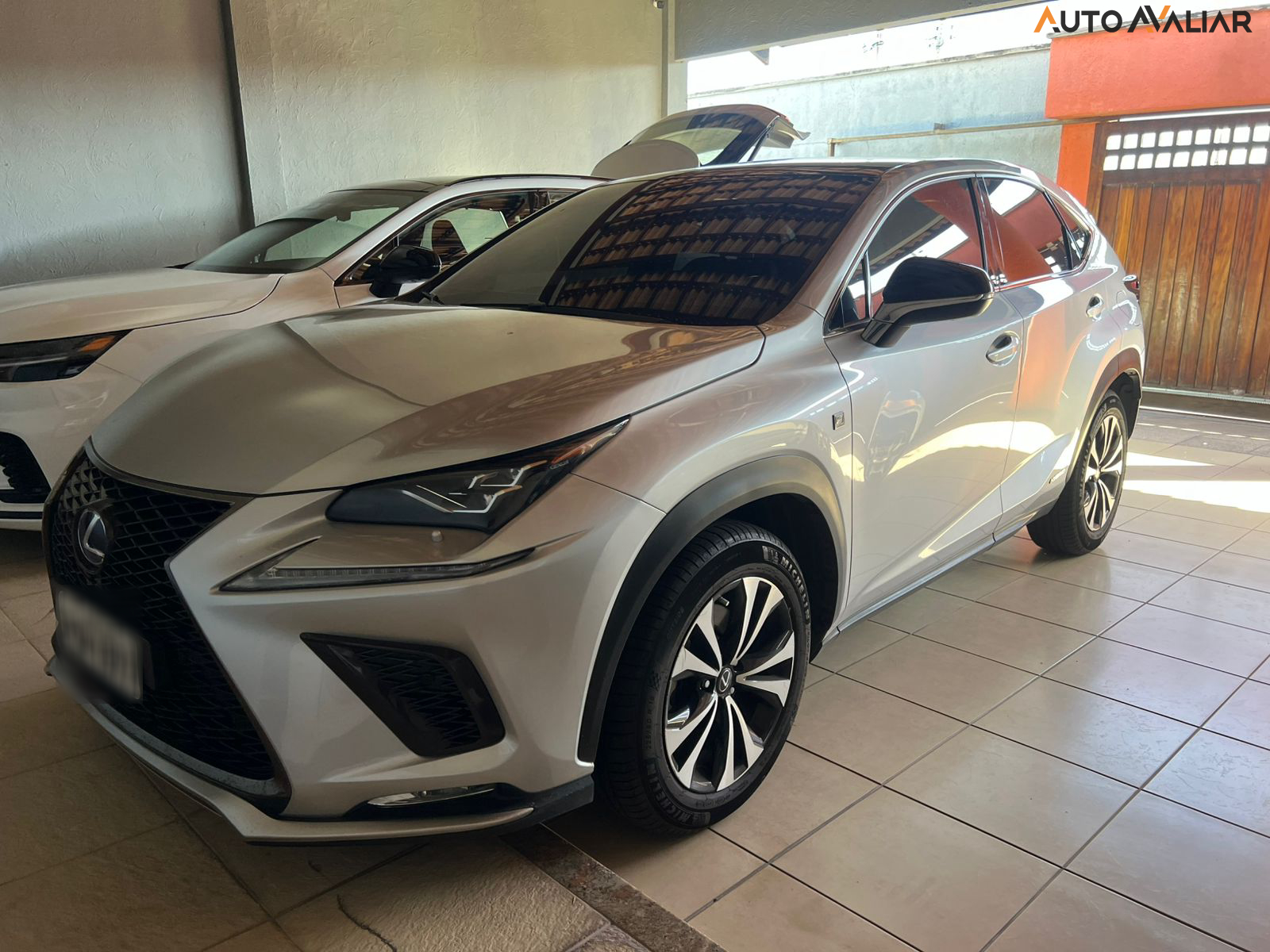 LEXUS NX 300H 2.5 16V VVT-I HYBRID F-SPORT CVT AWD