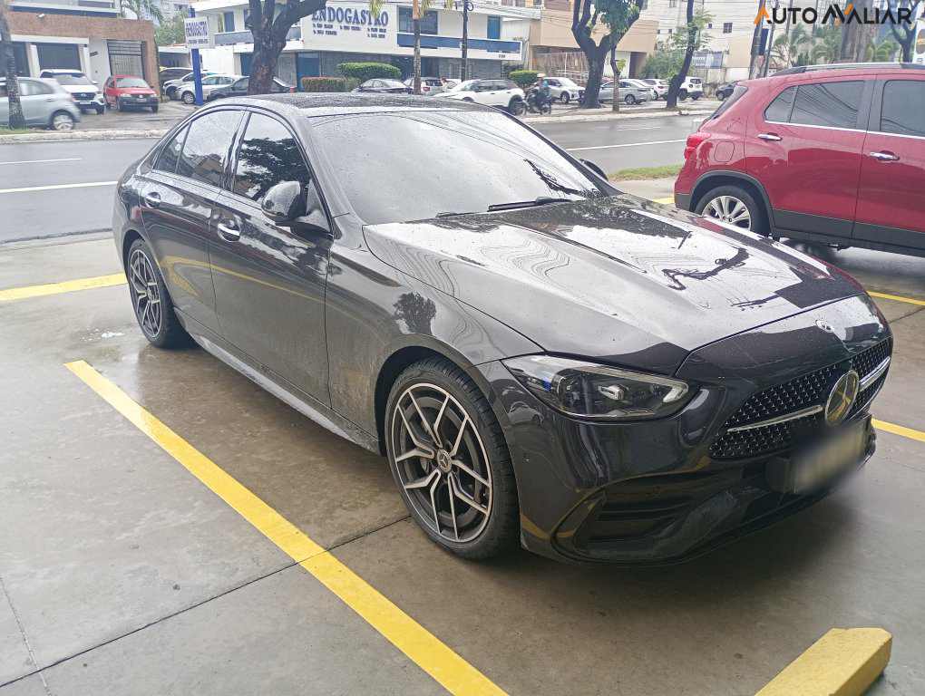 MERCEDES-BENZ C 300 2.0 EQ BOOST HÍBRIDO AMG LINE 9G-TRONIC