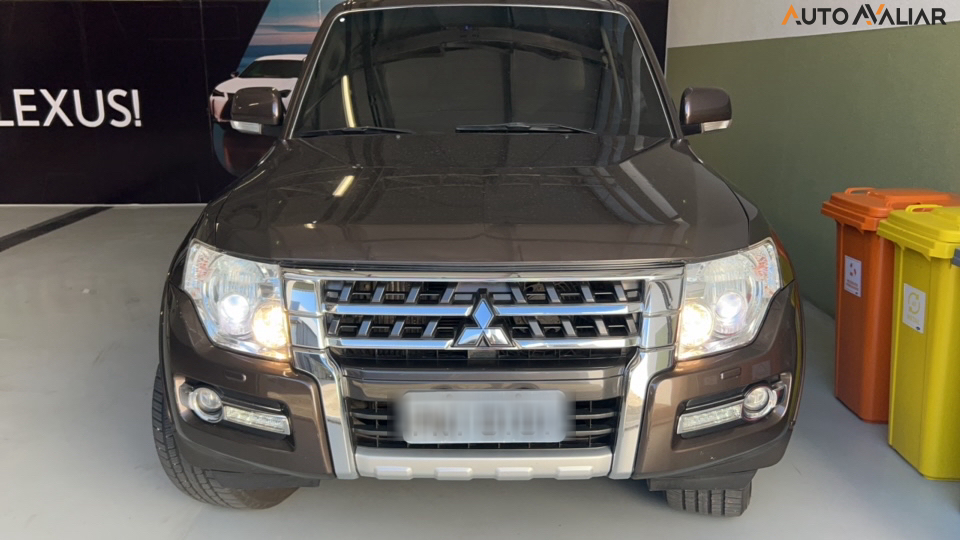 MITSUBISHI PAJERO FULL 3.2 HPE 4X4 16V TURBO INTERCOOLER DIESEL 4P AUTOMATICO