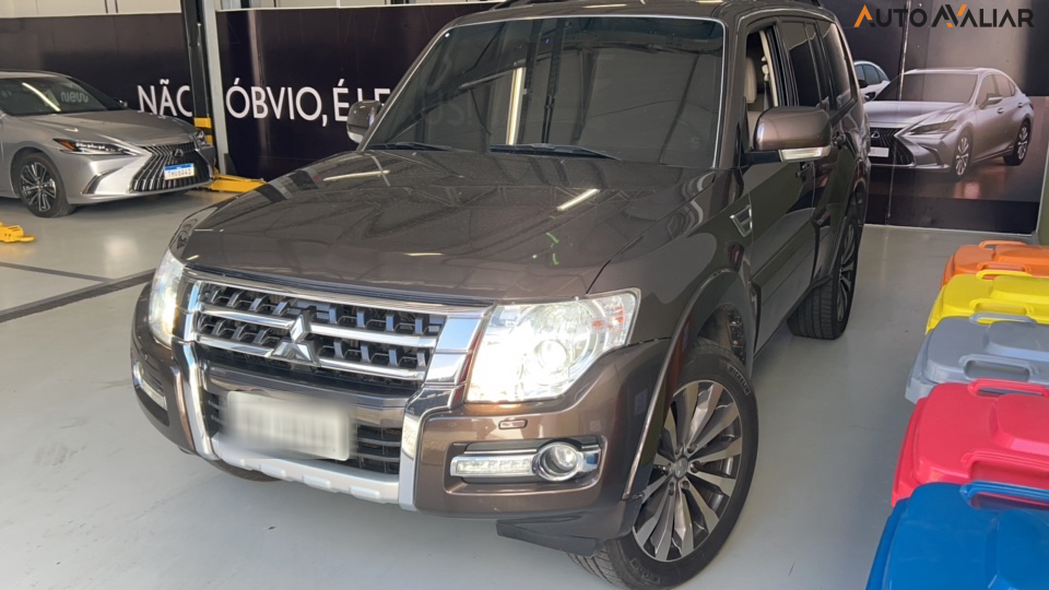 MITSUBISHI PAJERO FULL 3.2 HPE 4X4 16V TURBO INTERCOOLER DIESEL 4P AUTOMATICO