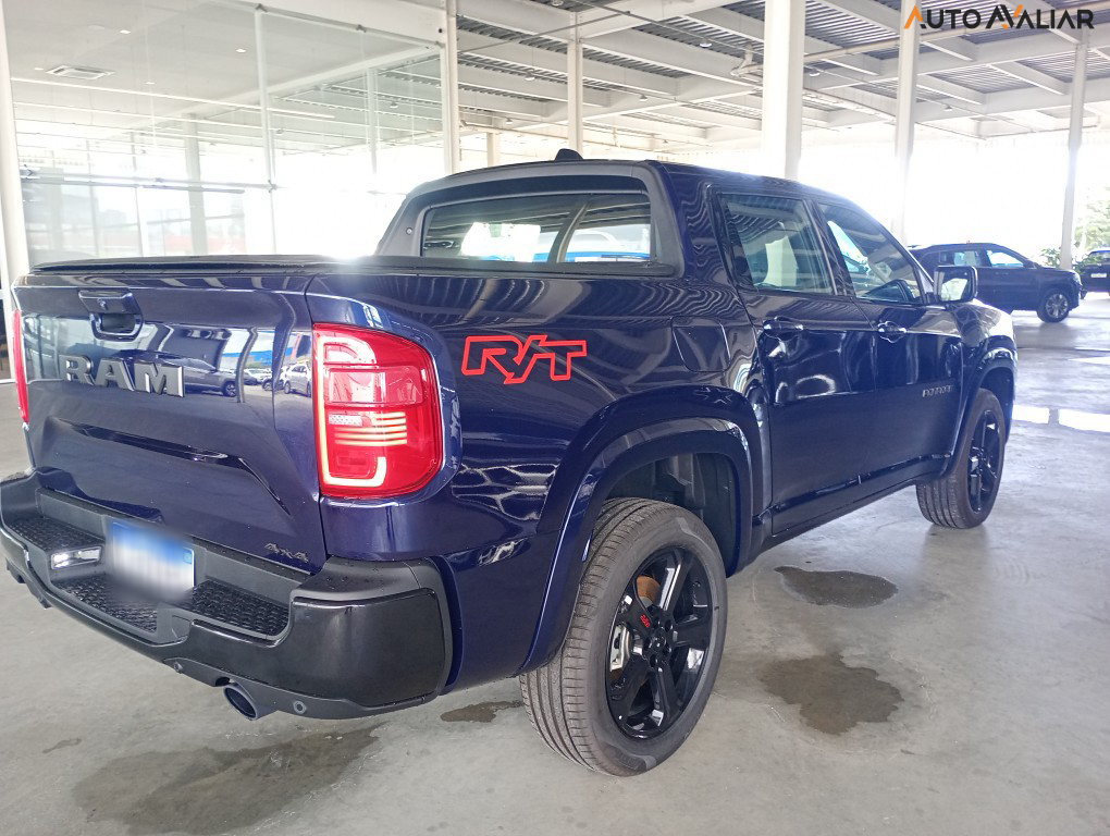 RAM RAMPAGE 2.0 HURRICANE 4 TURBO GASOLINA R/T 4X4 AUTOMÁTICO