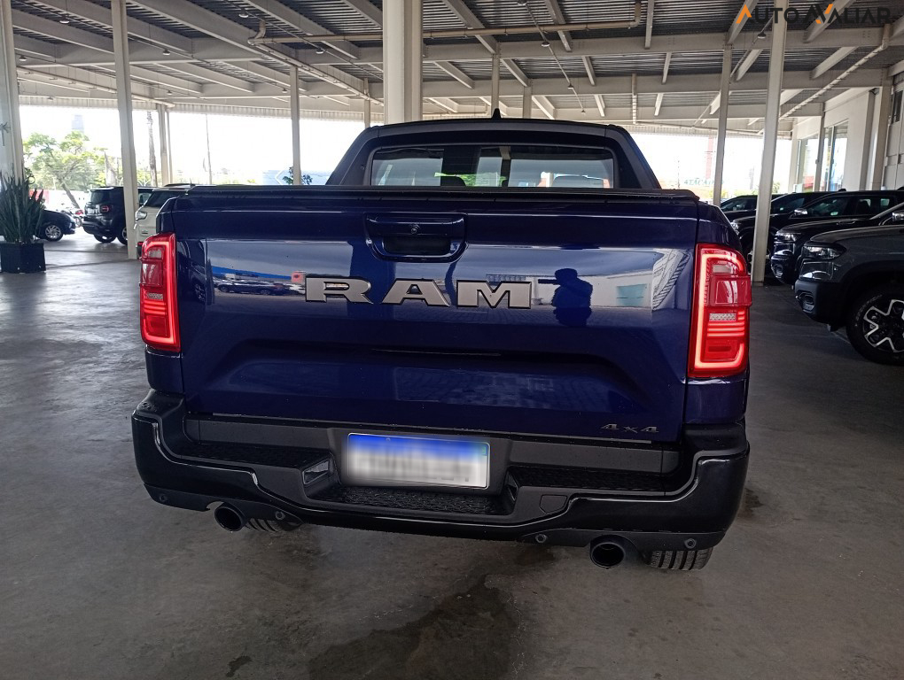 RAM RAMPAGE 2.0 HURRICANE 4 TURBO GASOLINA R/T 4X4 AUTOMÁTICO