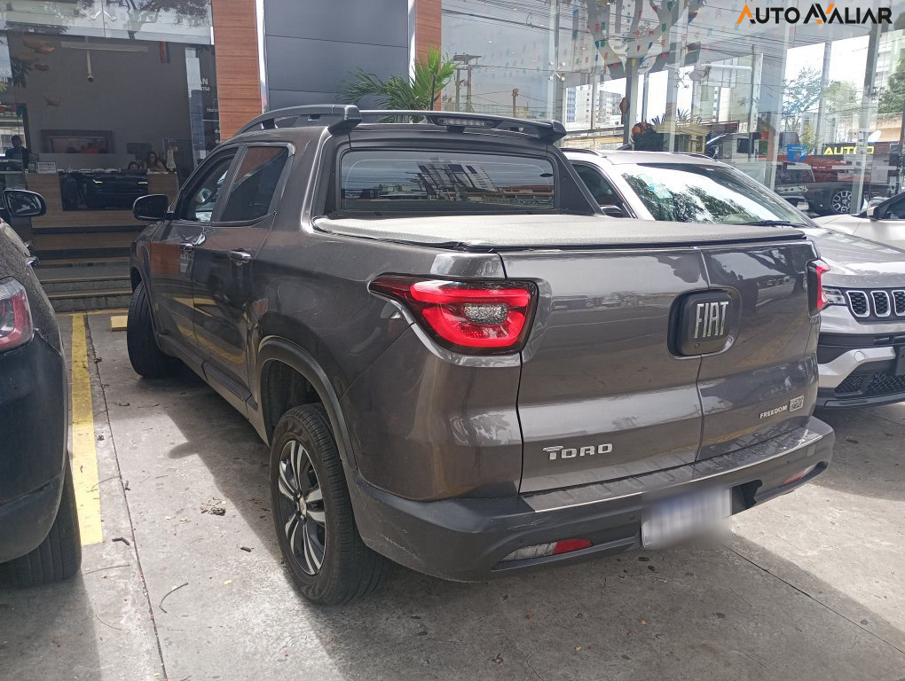 FIAT TORO 1.3 TURBO 270 FLEX FREEDOM AT6