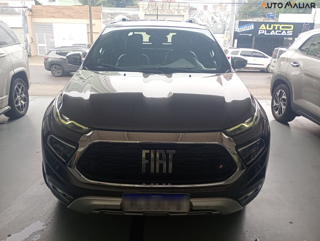 FIAT TORO 2.0 16V TURBO DIESEL RANCH 4WD AT9