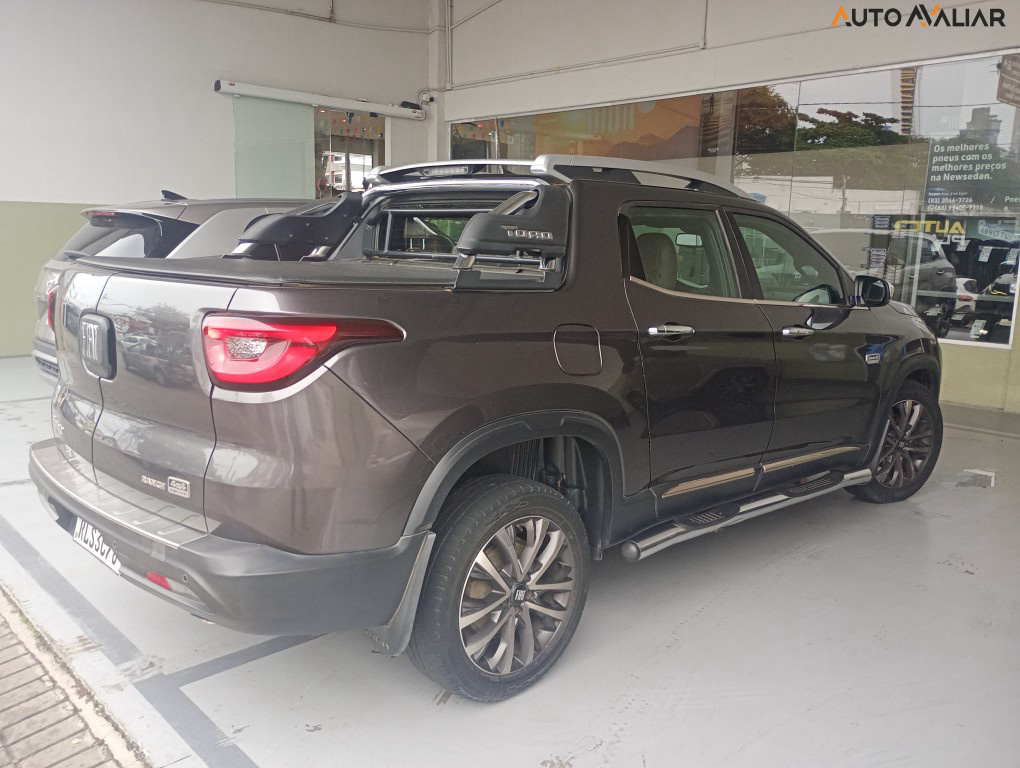 FIAT TORO 2.0 16V TURBO DIESEL RANCH 4WD AT9