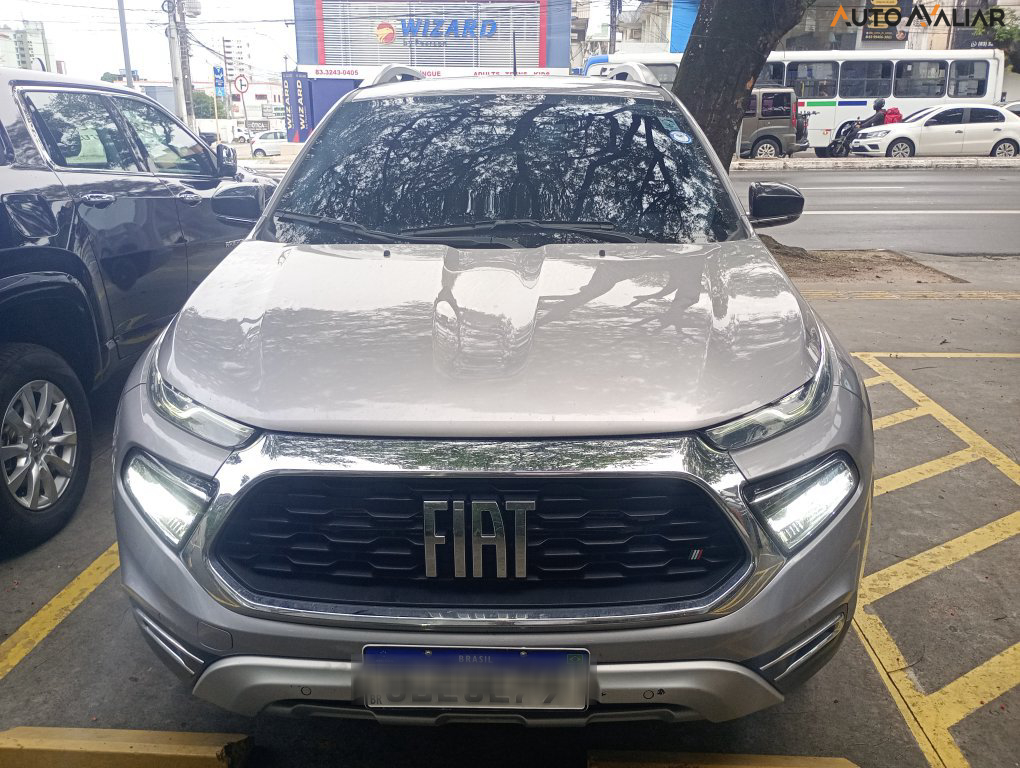 FIAT TORO 2.0 16V TURBO DIESEL VOLCANO 4WD AT9