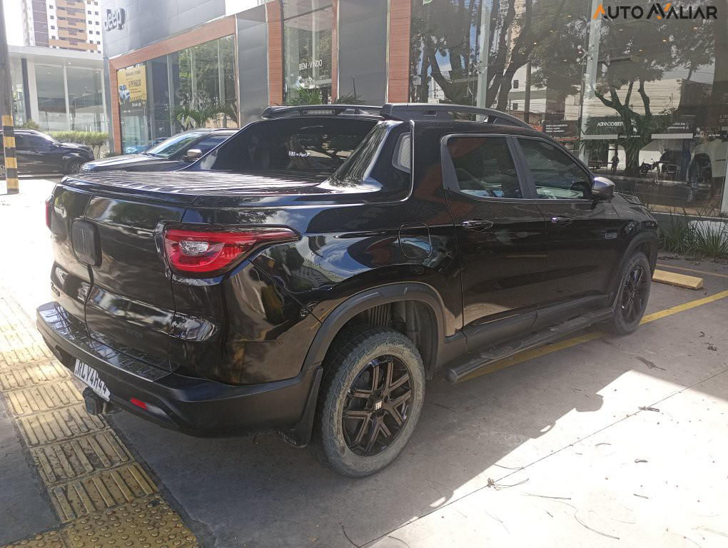 FIAT TORO 2.0 16V TURBO DIESEL ULTRA 4WD AT9