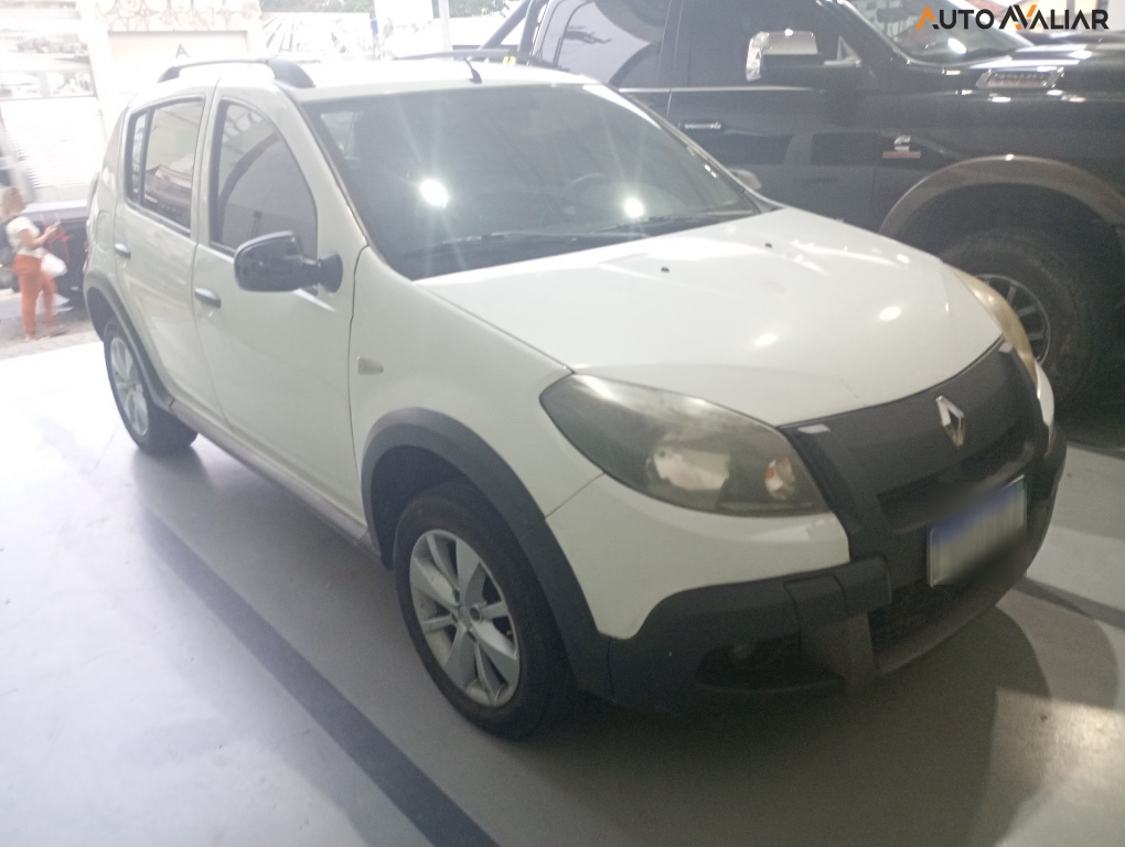 RENAULT SANDERO 1.6 STEPWAY 8V FLEX 4P MANUAL