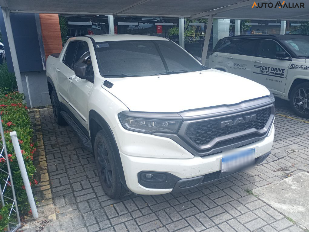 RAM RAMPAGE 2.0 TURBO DIESEL REBEL 4X4 AUTOMÁTICO