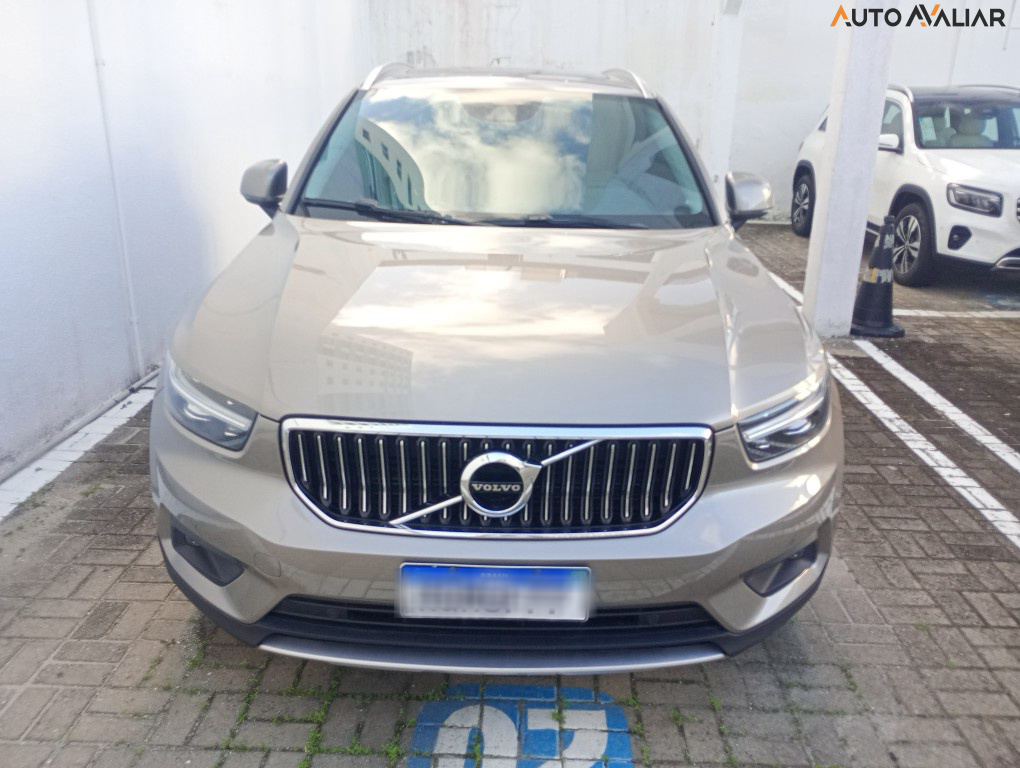 VOLVO XC 40 1.5 T5 RECHARGE INSCRIPTION GEARTRONIC