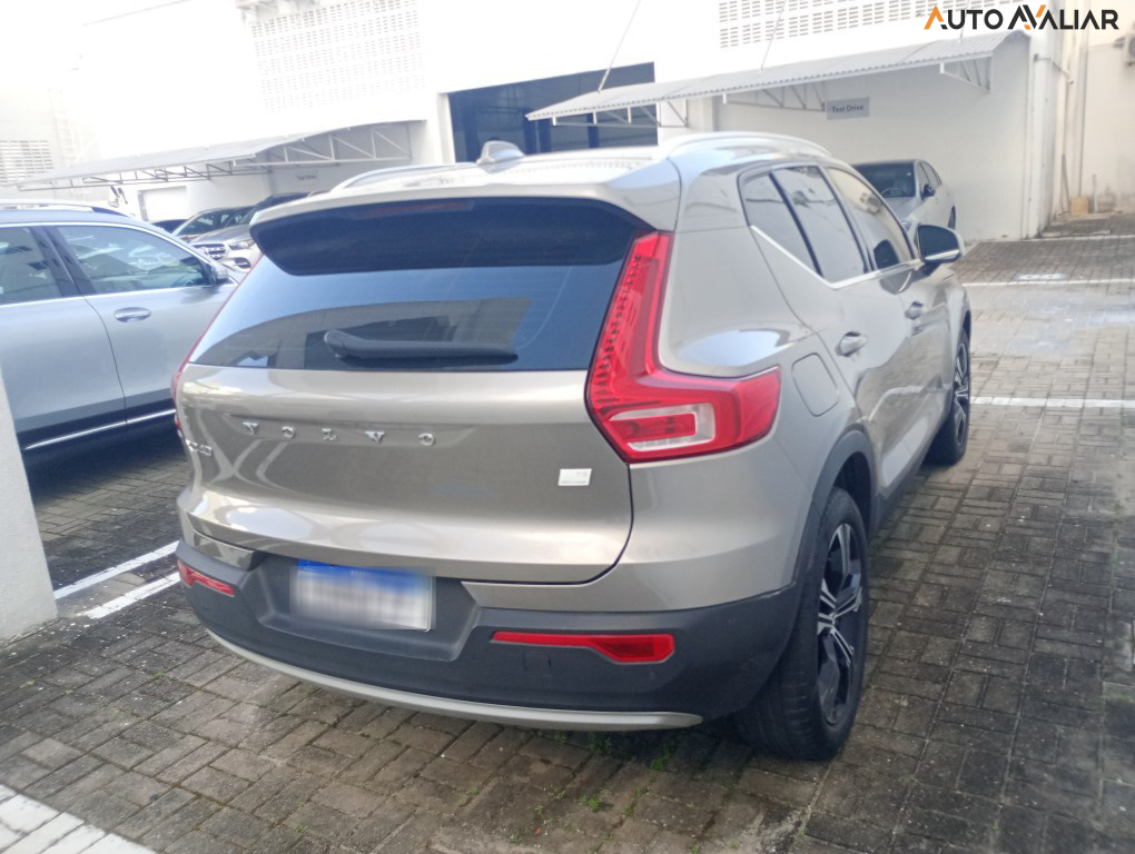 VOLVO XC 40 1.5 T5 RECHARGE INSCRIPTION GEARTRONIC