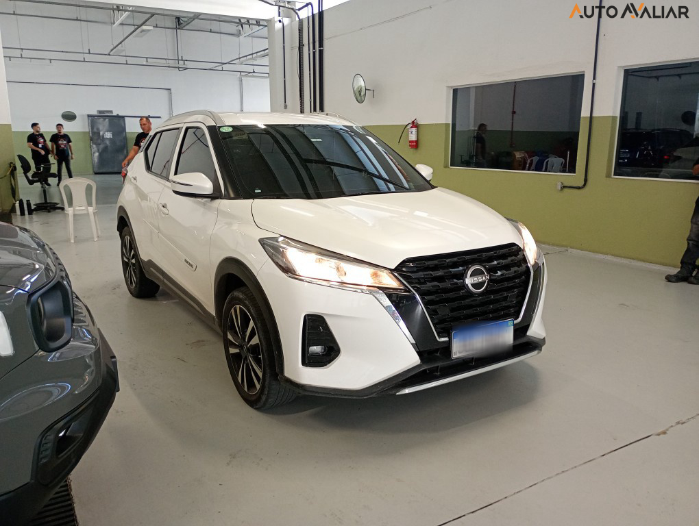 NISSAN KICKS Advance 1.6 16V Flex Aut.
