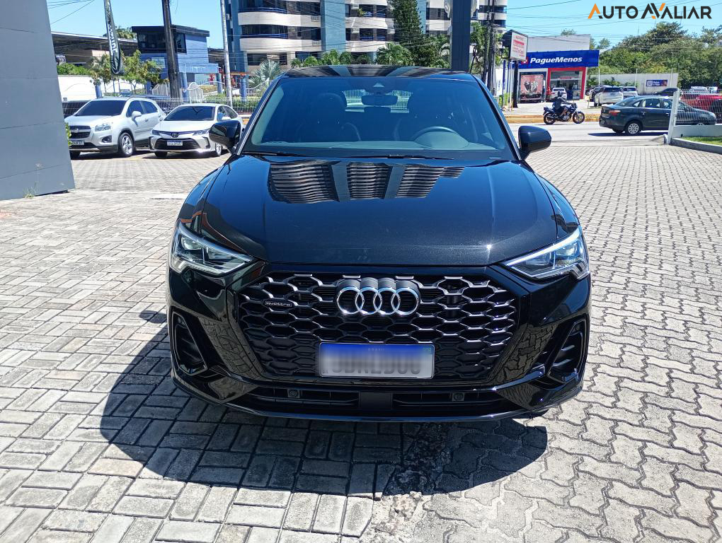 AUDI Q3 2.0 40 TFSI GASOLINA SPORTBACK PERFORMANCE BLACK QUATTRO TIPTRONIC