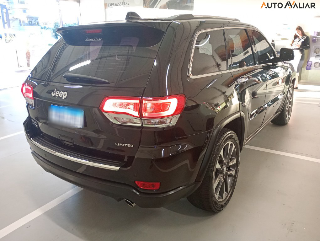 JEEP GRAND CHEROKEE 3.0 LIMITED 4X4 V6 24V TURBO DIESEL 4P AUTOMATICO