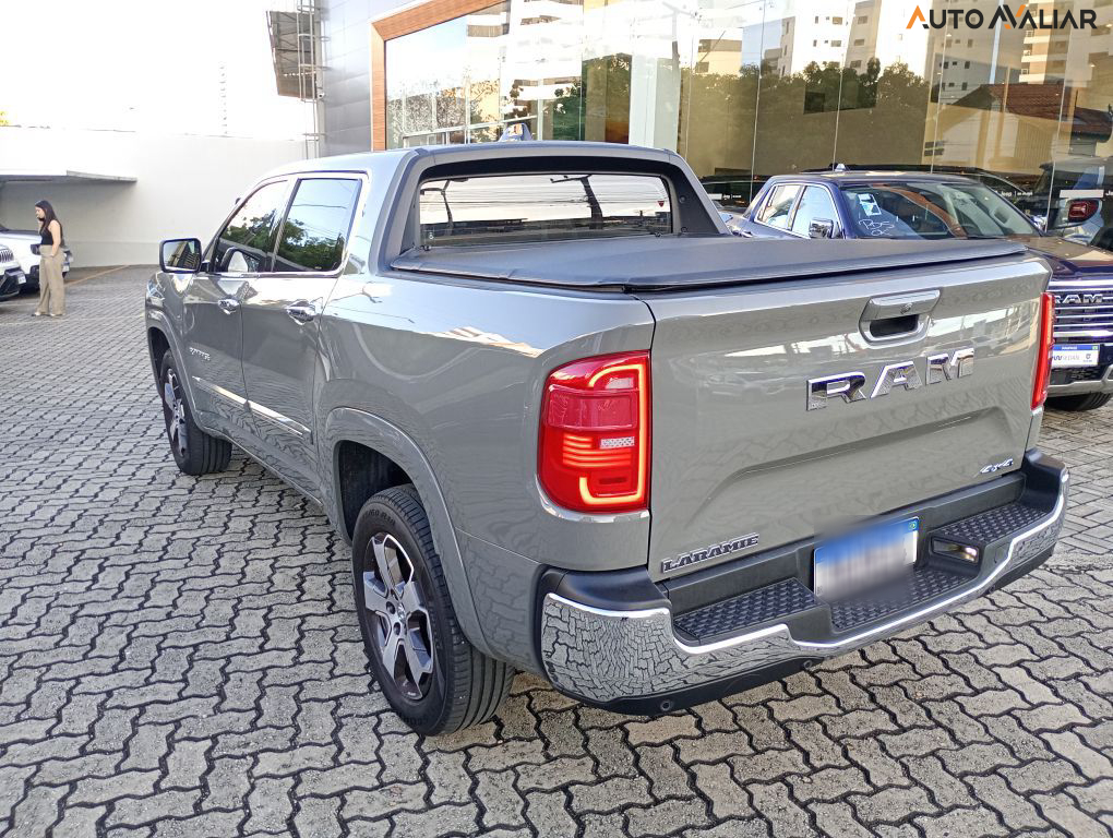RAM RAMPAGE 2.0 TURBO DIESEL LARAMIE 4X4 AUTOMÁTICO
