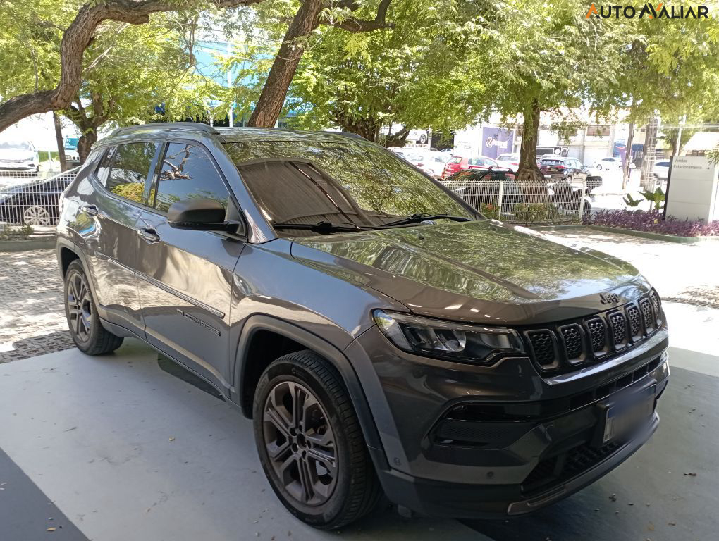 JEEP COMPASS 1.3 T270 TURBO FLEX LONGITUDE AT6
