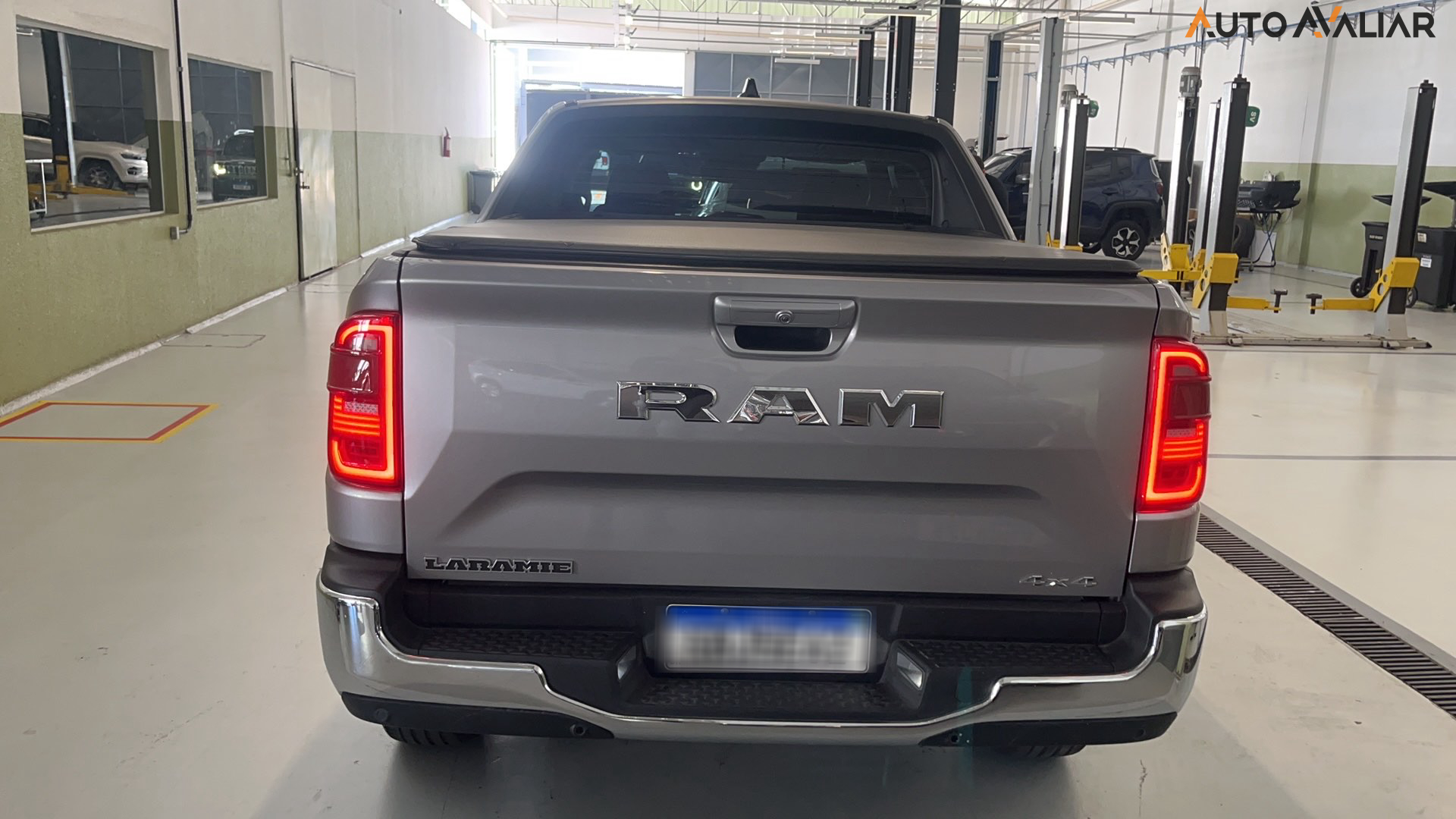 RAM RAMPAGE 2.0 TURBO DIESEL LARAMIE 4X4 AUTOMÁTICO
