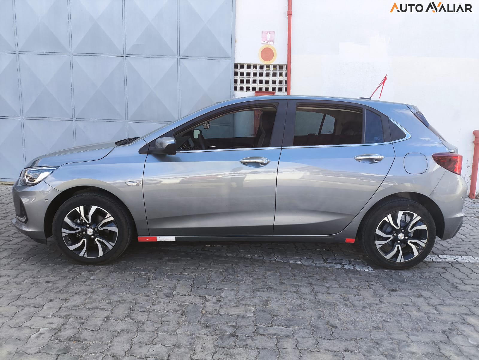 CHEVROLET ONIX 1.0 TURBO FLEX PREMIER AUTOMÁTICO