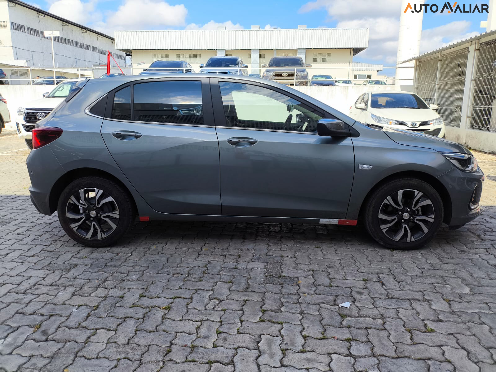 CHEVROLET ONIX 1.0 TURBO FLEX PREMIER AUTOMÁTICO