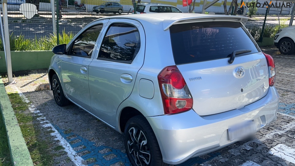 TOYOTA ETIOS 1.3 X 16V FLEX 4P AUTOMATICO