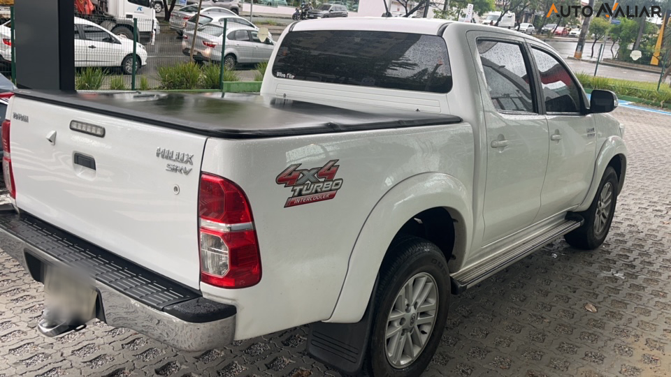 TOYOTA HILUX 3.0 SRV 4X4 CD 16V TURBO INTERCOOLER DIESEL 4P AUTOMATICO