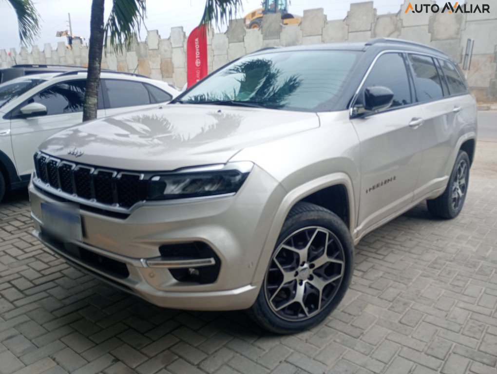 JEEP COMMANDER 2.0 TD380 TURBO DIESEL OVERLAND AT9