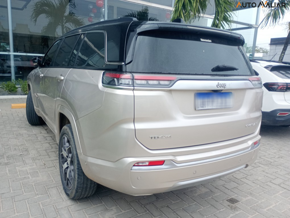 JEEP COMMANDER 2.0 TD380 TURBO DIESEL OVERLAND AT9