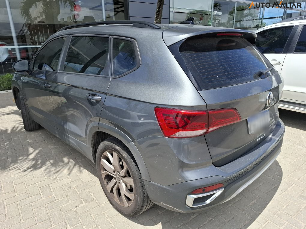 VOLKSWAGEN TAOS 1.4 250 TSI TOTAL FLEX COMFORTLINE AUTOMÁTICO