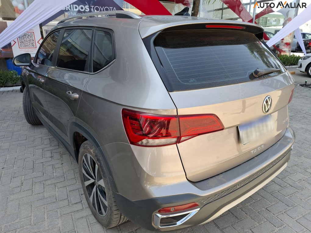 VOLKSWAGEN TAOS 1.4 250 TSI TOTAL FLEX HIGHLINE AUTOMÁTICO